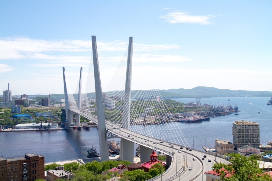 ルースキー島連絡橋 ルースキー島連絡橋