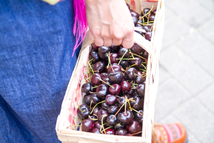 Hala Mirowskaのブラックチェリー Hala Mirowskaのブラックチェリー